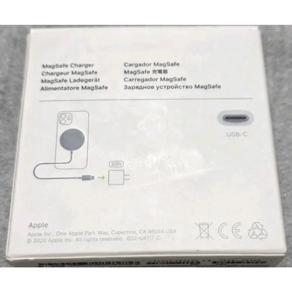 Apple MHXH3AM / A MagSafe Power Charger - White, open box